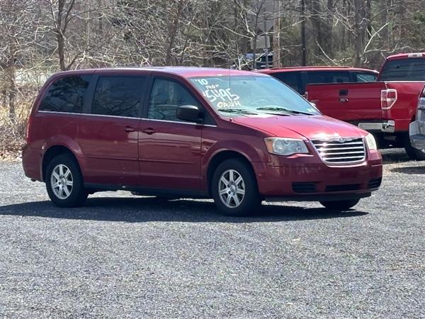 2010 Chrysler Town & Country Voyager