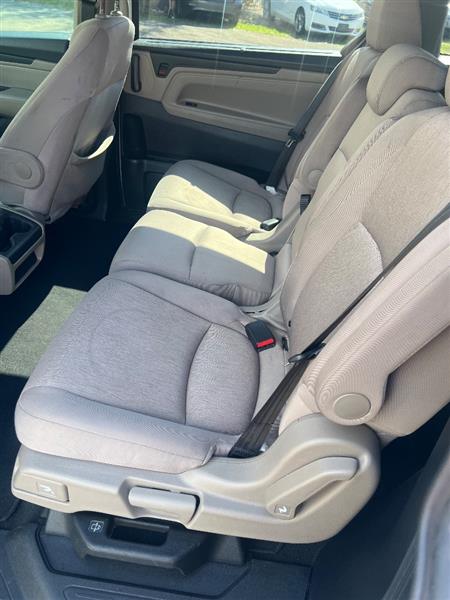 2018 Honda Odyssey EX - Photo 9