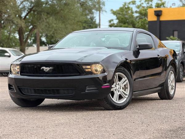 2012 Ford Mustang V6's photo