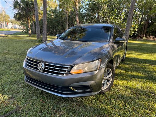2017 Volkswagen Passat S 6A