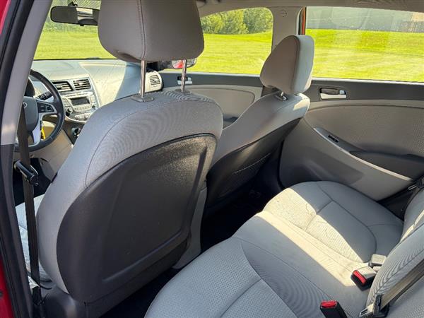 2015 Hyundai Accent Sport - Photo 15