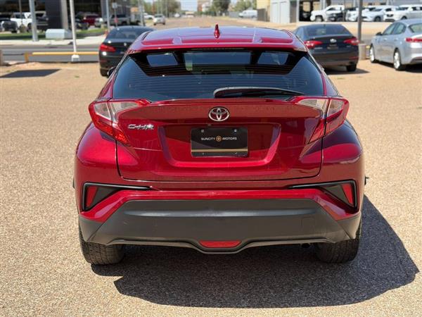 2018 Toyota C-HR XLE Premium - Photo 10