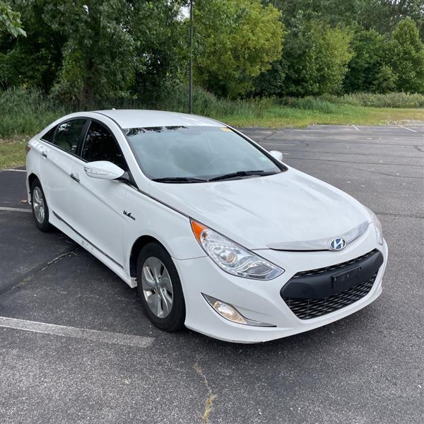 2015 Hyundai Sonata -'s photo
