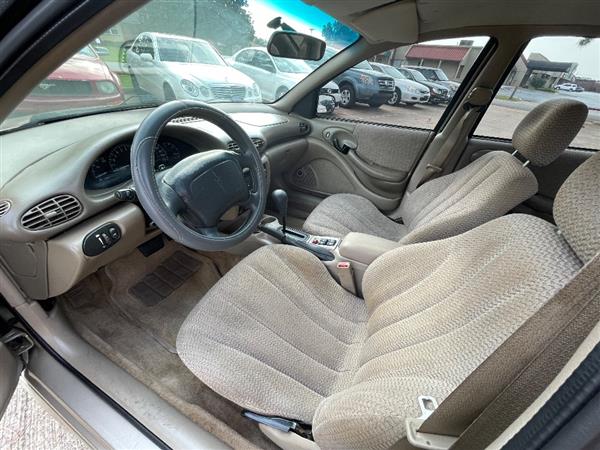 2002 Pontiac Sunfire photo 6