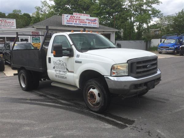 2004 Ford F-450 SD Regular Cab 2WD DRW