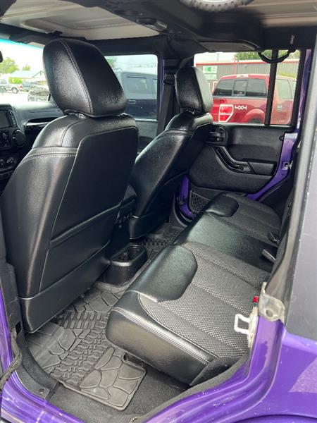 2016 Jeep Wrangler Unlimited Backcountry - Photo 6