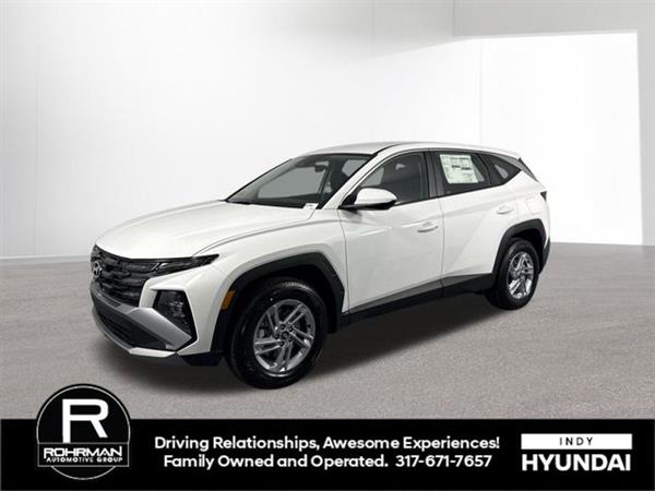 2026 Hyundai Tucson SE's photo