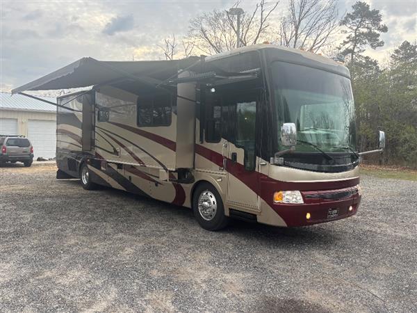 2007 National RV Pacifica PC40D
