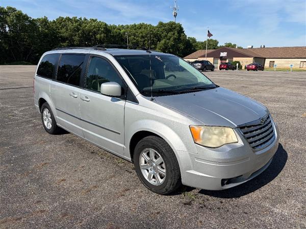 2009 Chrysler Town & Country Touring