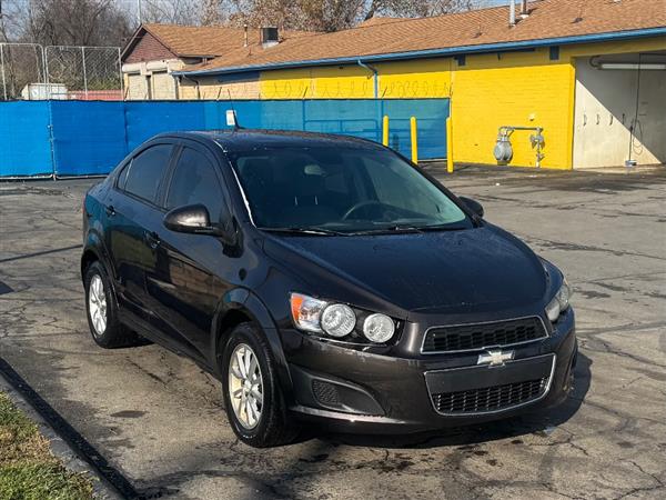 2013 Chevrolet Sonic LS Auto Sedan