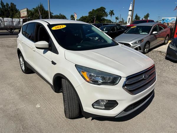 2017 Ford Escape SE