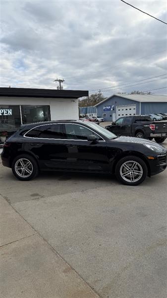 2016 Porsche Macan S - Photo 6