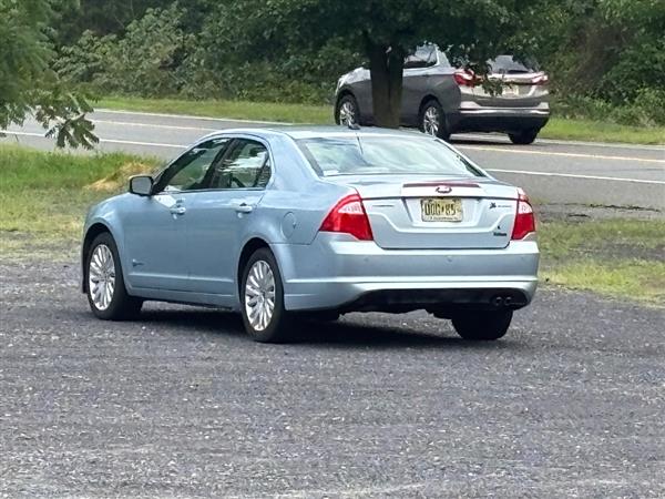 2010 Ford Fusion Hybrid - Photo 7