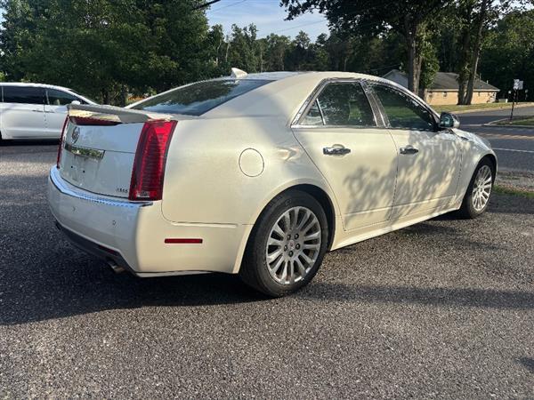 2010 Cadillac CTS Premium Collection - Photo 7