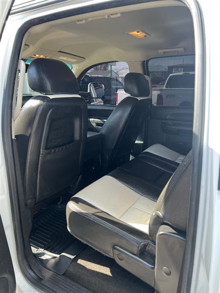 2011 Chevrolet Silverado 2500HD 1LT - Photo 6