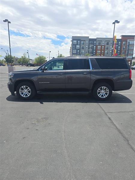 2015 Chevrolet Suburban LT 1500 4WD