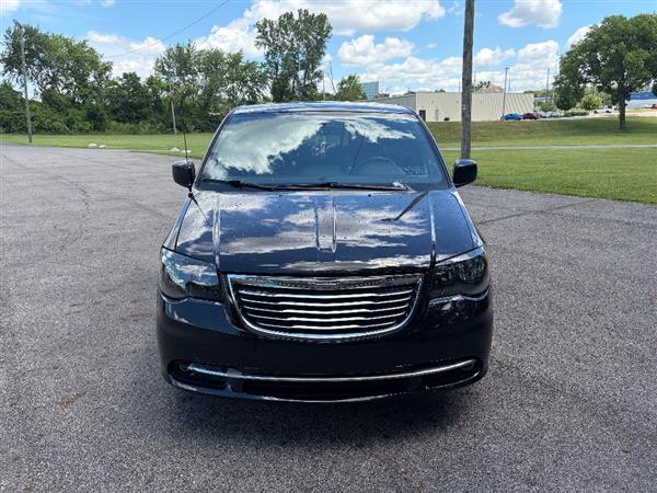 2015 Chrysler Town & Country