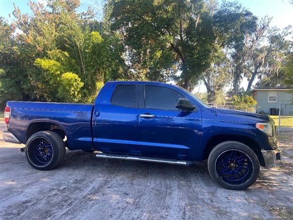 2015 Toyota Tundra SR5 5.7L V8 Double Cab 2WD