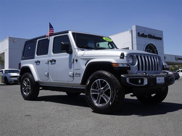 2023 Jeep Wrangler 4-Door Sahara