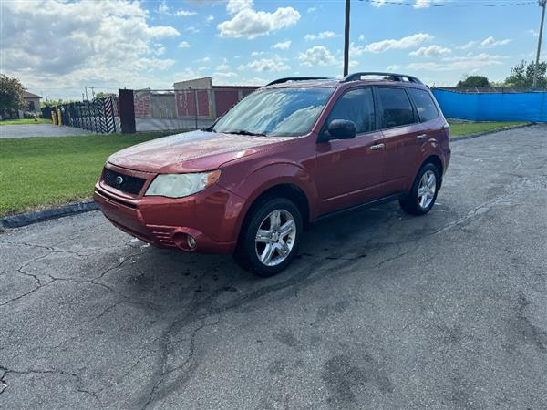 2010 Subaru Forester 2.5X Limited AT's photo