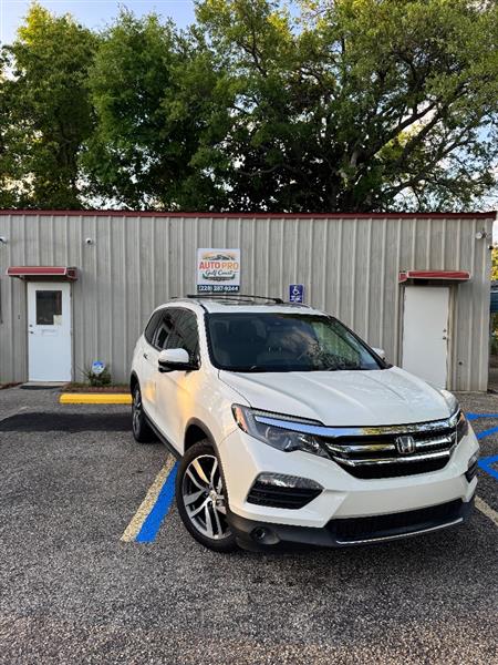 2017 Honda Pilot Touring 2WD