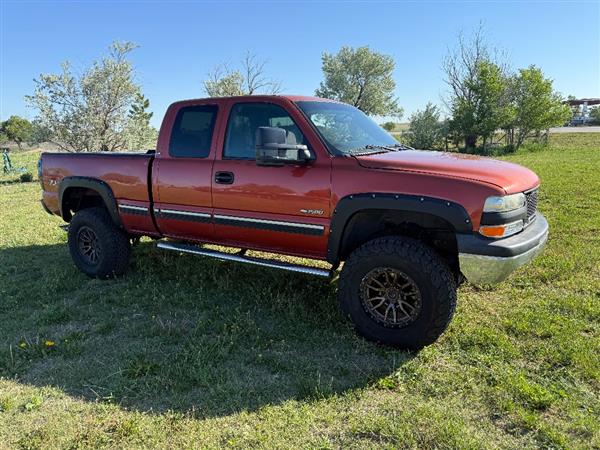 2001 Chevrolet Silverado 1500 Ext. Cab Long Bed 4WD