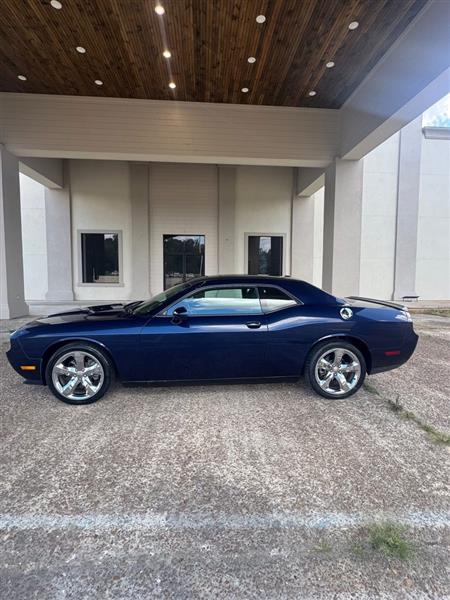 2013 Dodge Challenger SXT