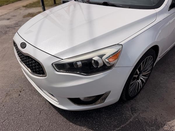 2014 Kia Cadenza