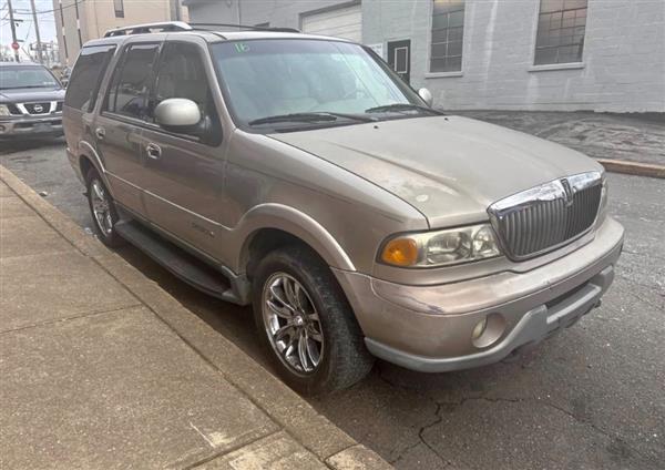 2002 Lincoln Navigator 4WD