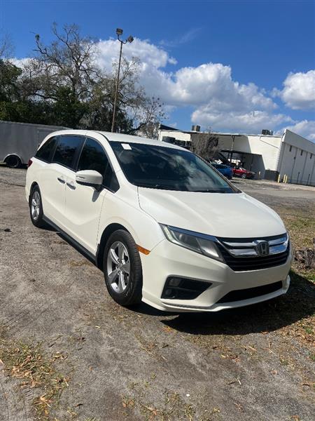 2018 Honda Odyssey EX's photo