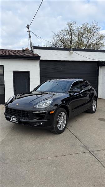 2016 Porsche Macan S