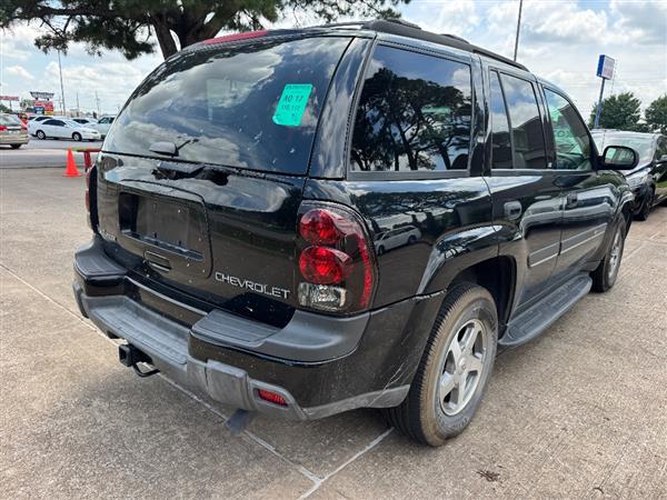 2002 Chevrolet Trailblazer's photo