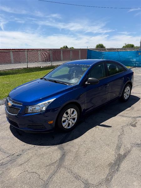 2013 Chevrolet Cruze LS Auto