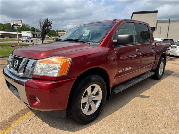 2014 Nissan Titan SV Crew Cab 2WD