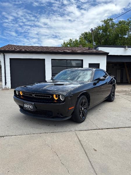 2021 Dodge Challenger SXT