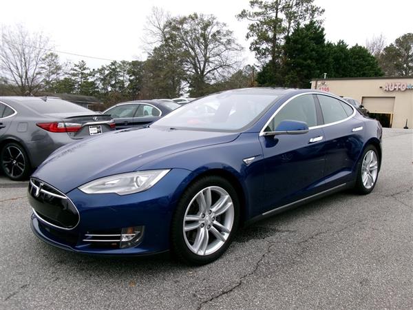 2016 Tesla Model S 70D