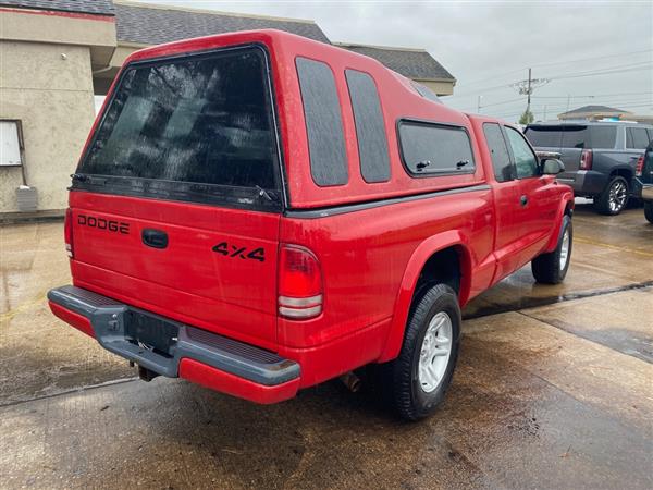2001 Dodge Dakota Club Cab photo 3