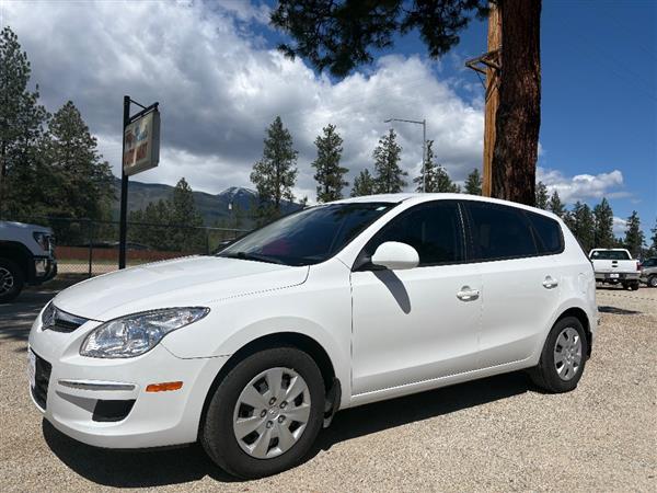 2011 Hyundai Elantra Touring GLS Automatic