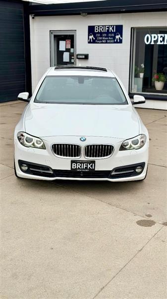 2016 BMW 5 Series 528i - Photo 6