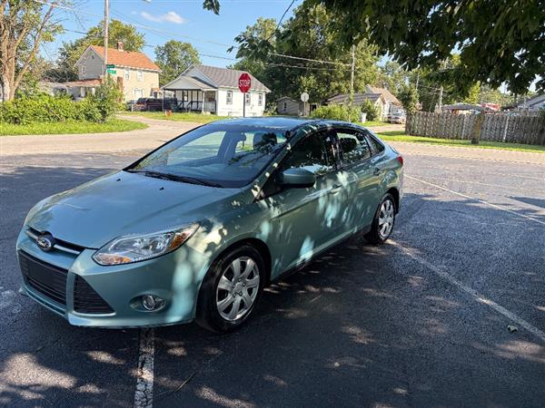 2012 Ford Focus SE - Photo 6