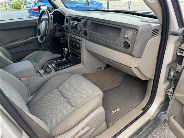 2007 Jeep Commander Sport - Photo 14