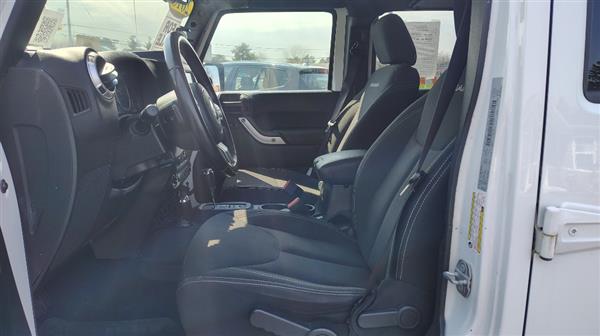 2018 Jeep Wrangler Unlimited Sahara - Photo 12