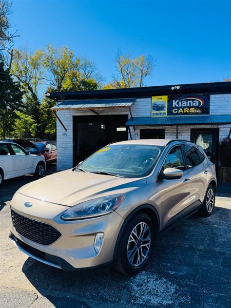 2020 Ford Escape SEL