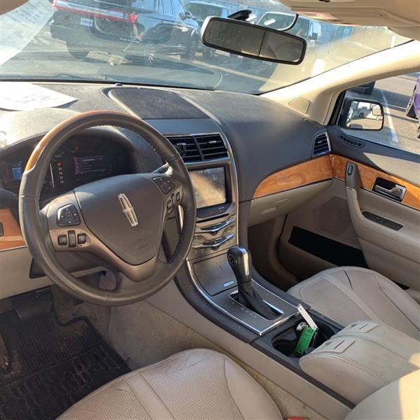 2011 Lincoln MKX FWD