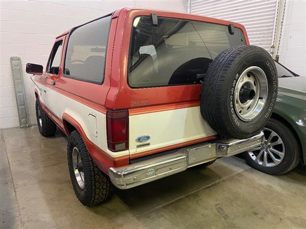 1965 Ford Bronco 2