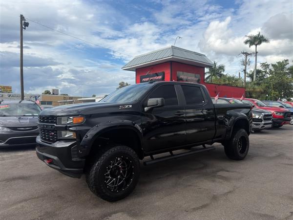 2020 Chevrolet Silverado 1500 Custom Crew Cab Short Box 2WD