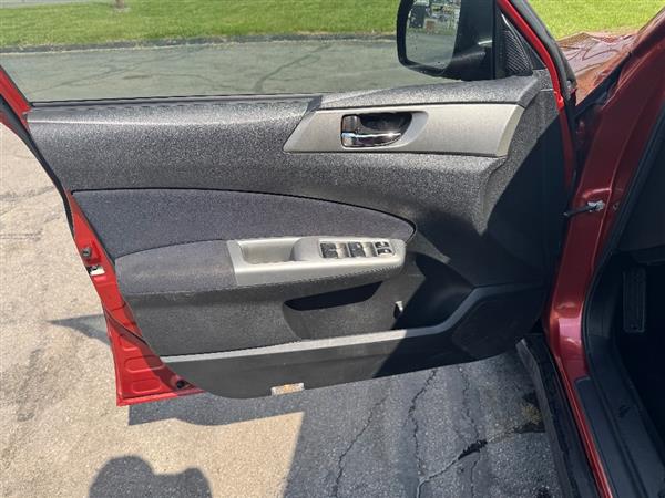 2010 Subaru Forester X Limited - Photo 5
