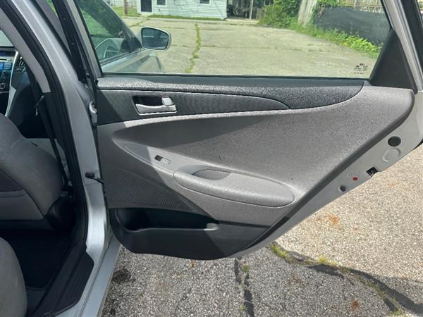 2013 Hyundai Sonata GLS - Photo 17