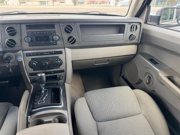 2007 Jeep Commander Sport - Photo 11