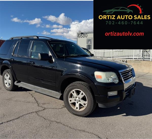 2009 Ford Explorer XLT's photo